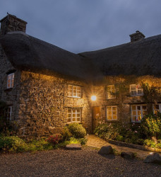 Pub Restaurant
