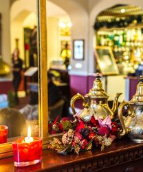 Bar mantlepiece