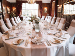 Wedding Banquet Table