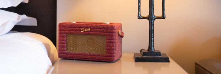 Splendid room radio