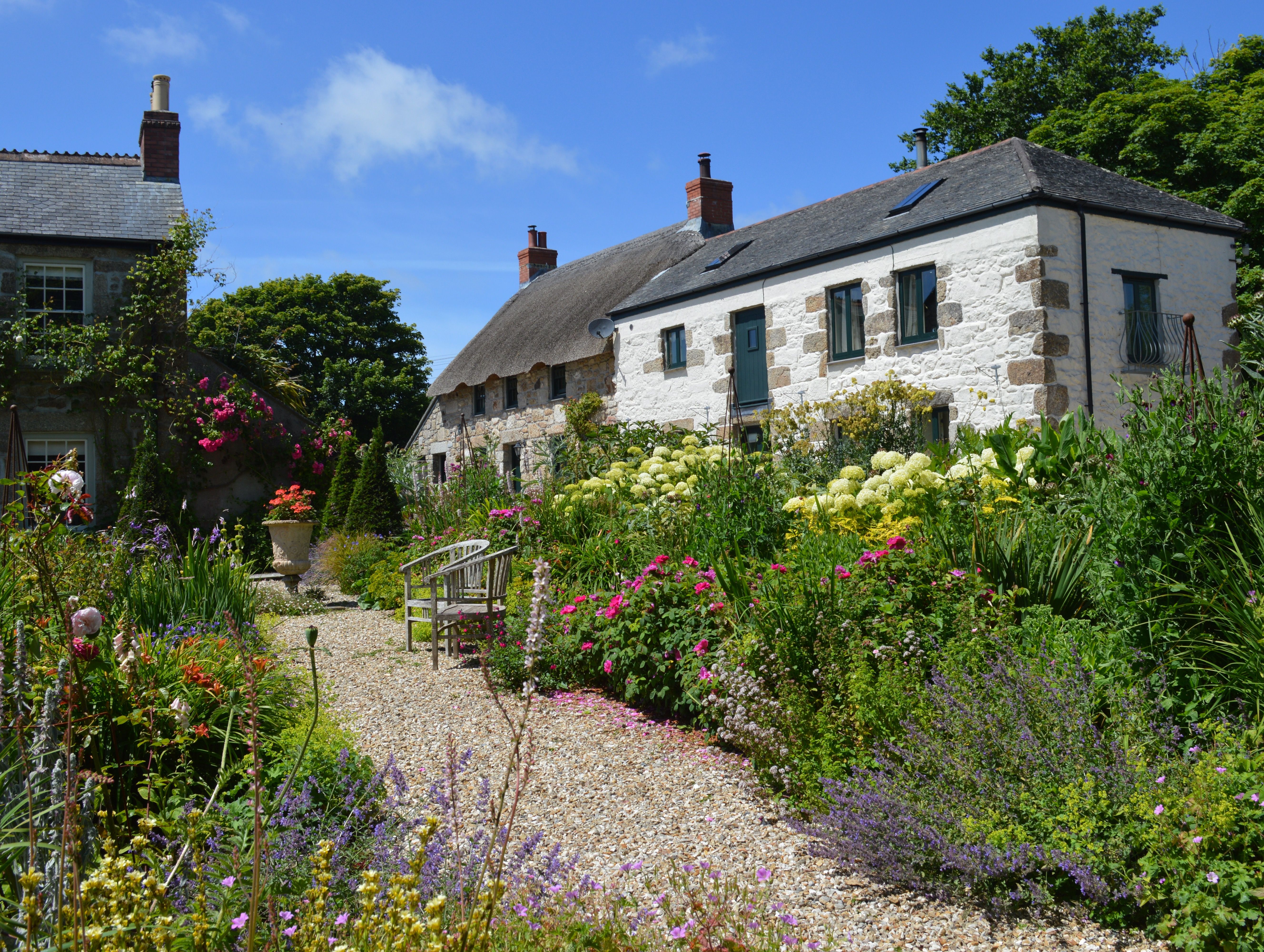 Boscrowan farmhouse and holiday cottages