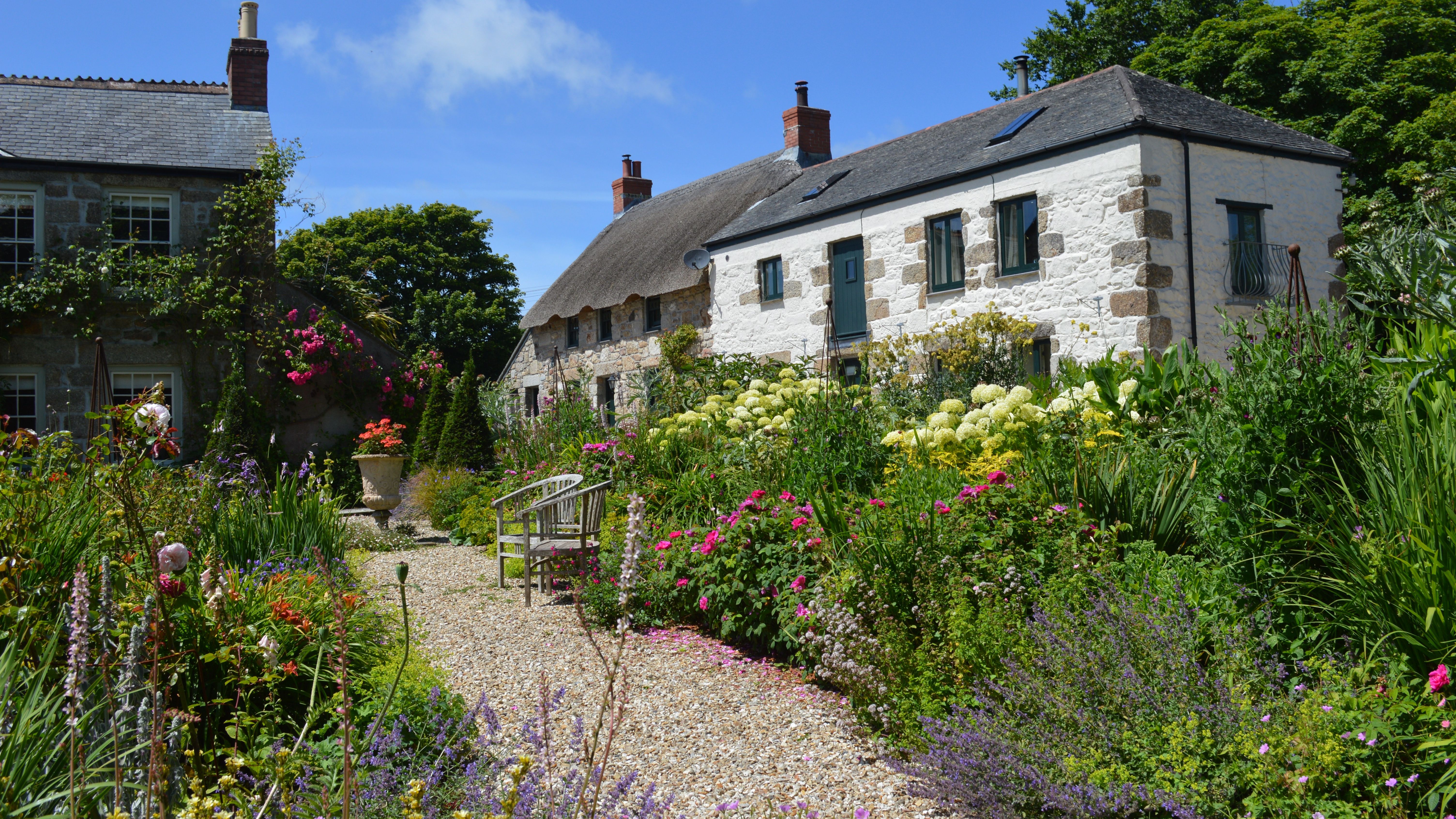 Boscrowan farmhouse and holiday cottages