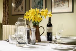 decorative table photo