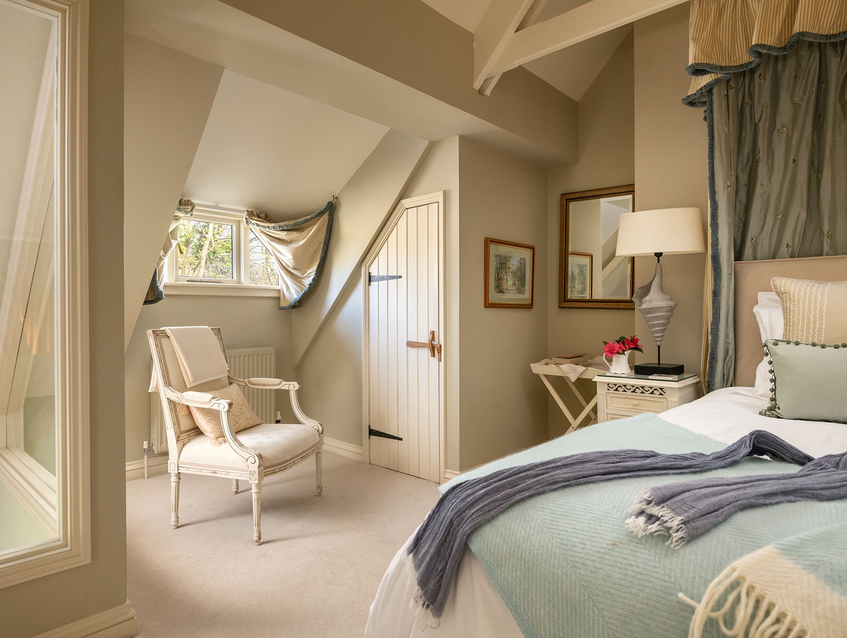 ring and thimble bedroom with beautiful soft furnishings