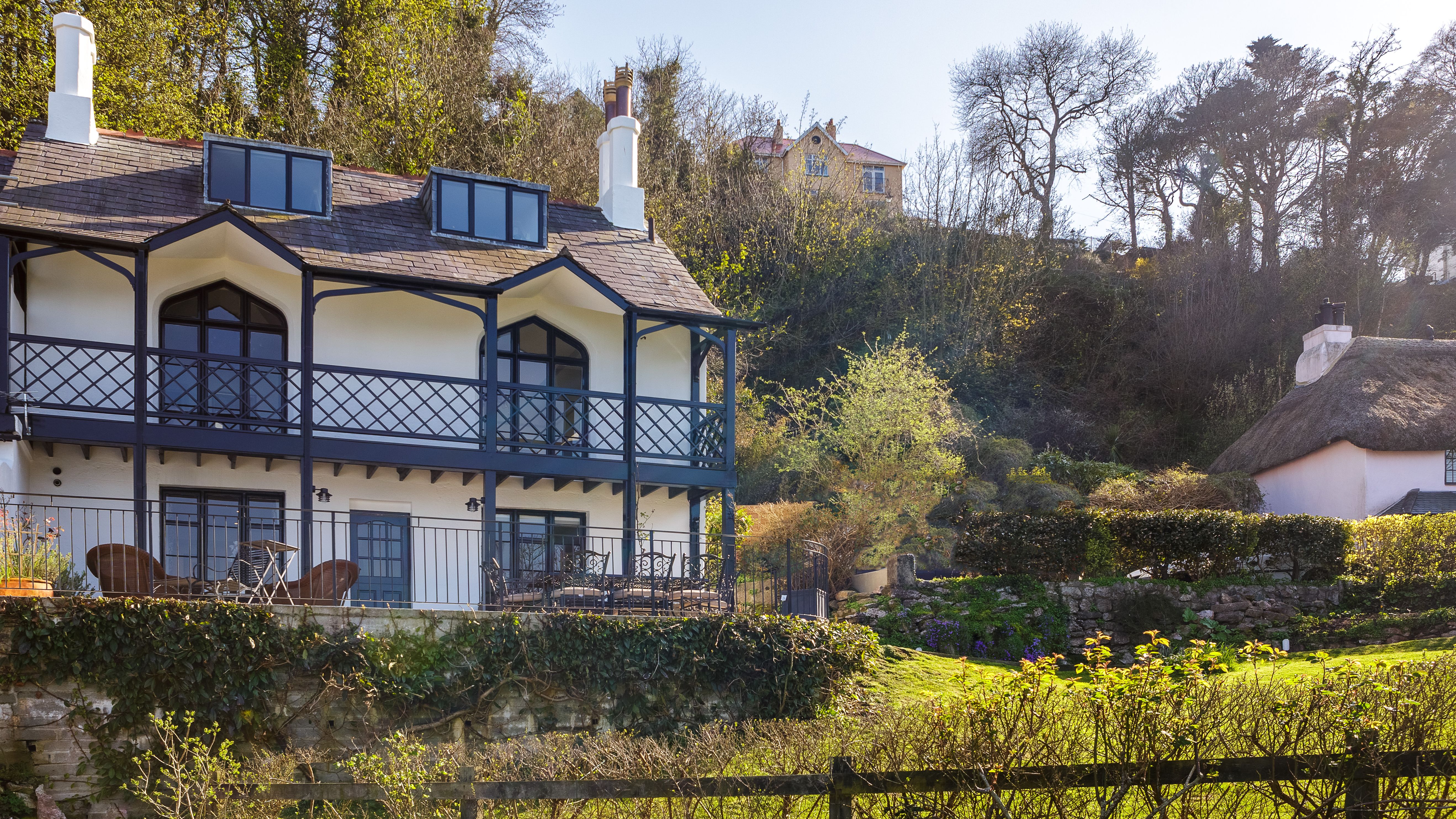 Cove Cottage Exterior