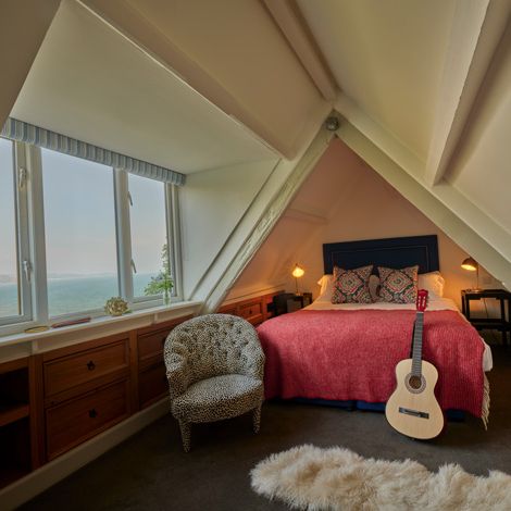 CaryArms_BayCottage_AtticBedroom_389