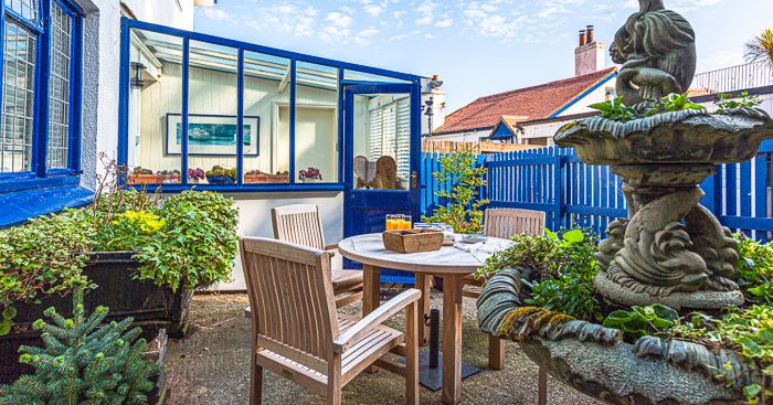 Beach Cottage Outside Seating