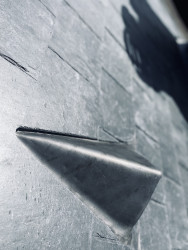 Lead vent