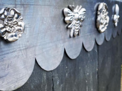 Cast Lead Motifs