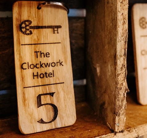 Clockwork hotel keys