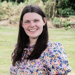 bekah-winstone