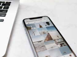 Social Media Grid