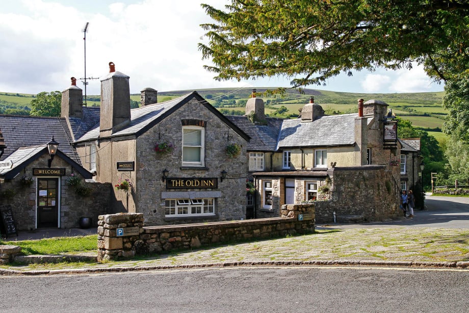 The Old Inn Widecome in the Moor