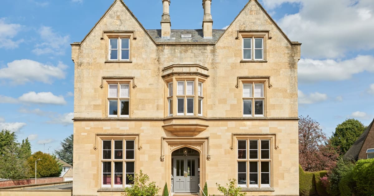 Cotswold Grange Hotel