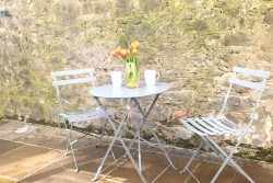 Patio table