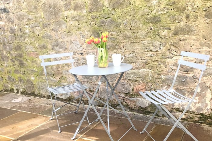 Patio table
