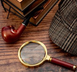 Magnify Glass and Detective Hat