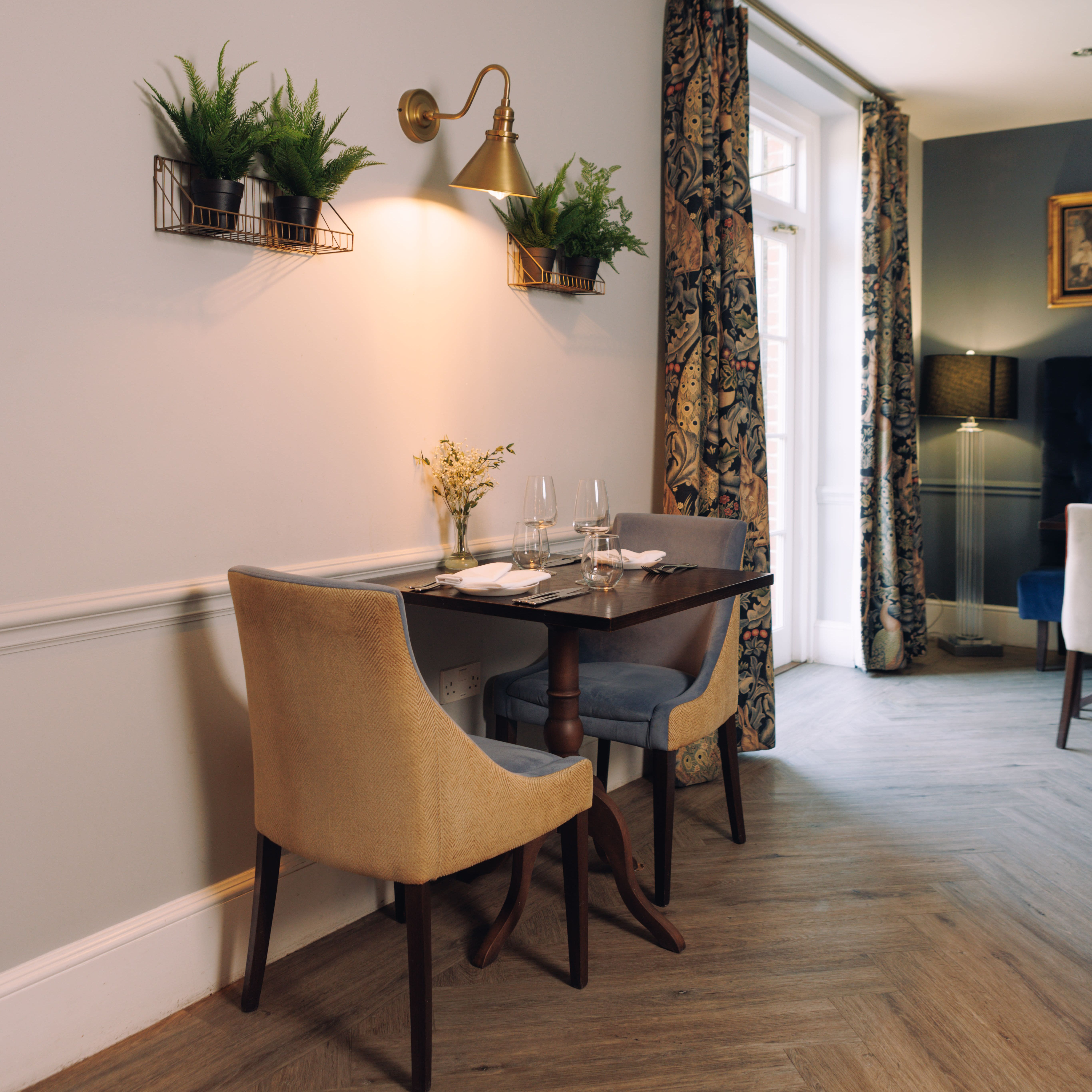 Dining Room_Donnington Grove