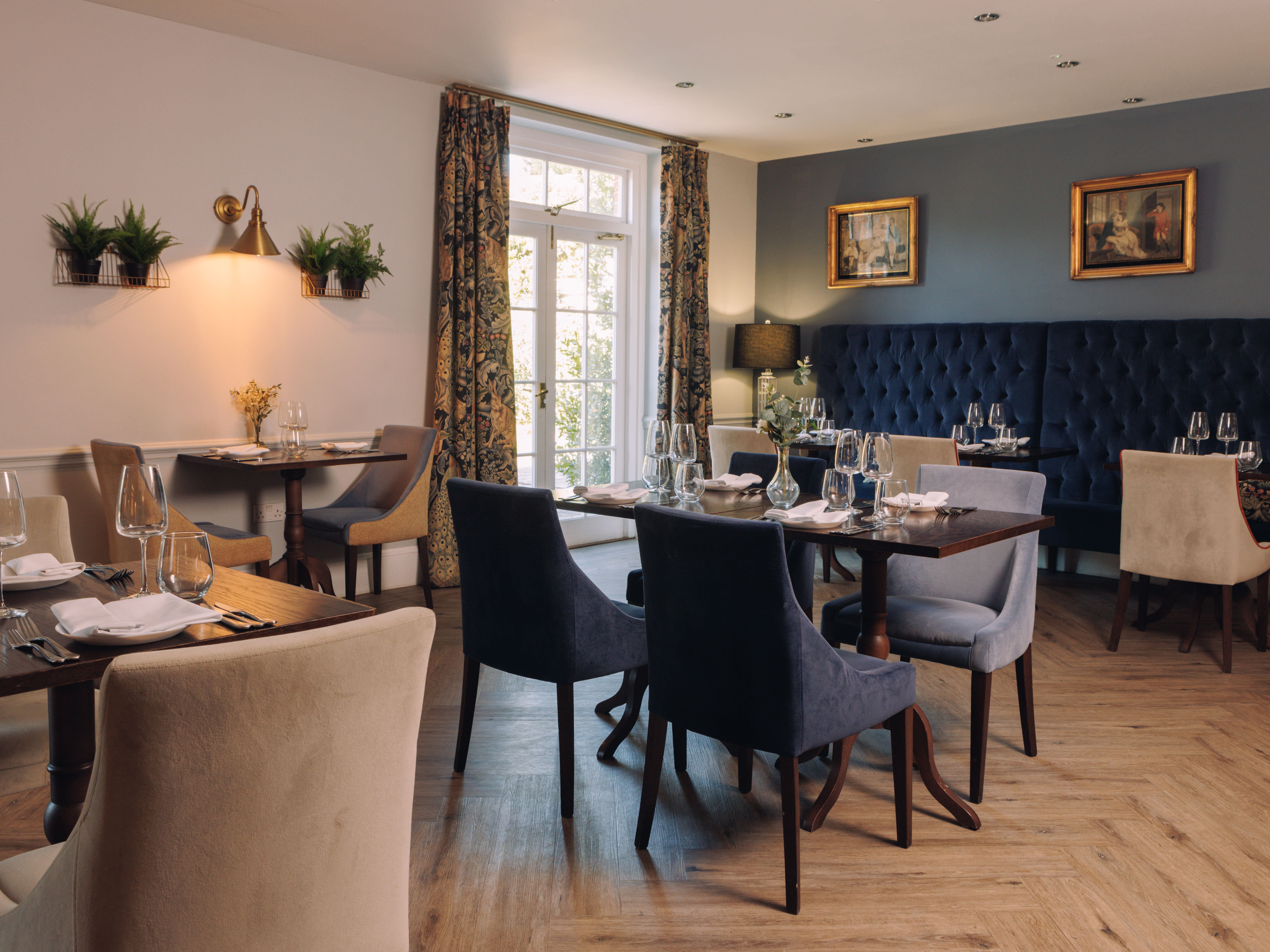 Dining Room_Donnington Grove