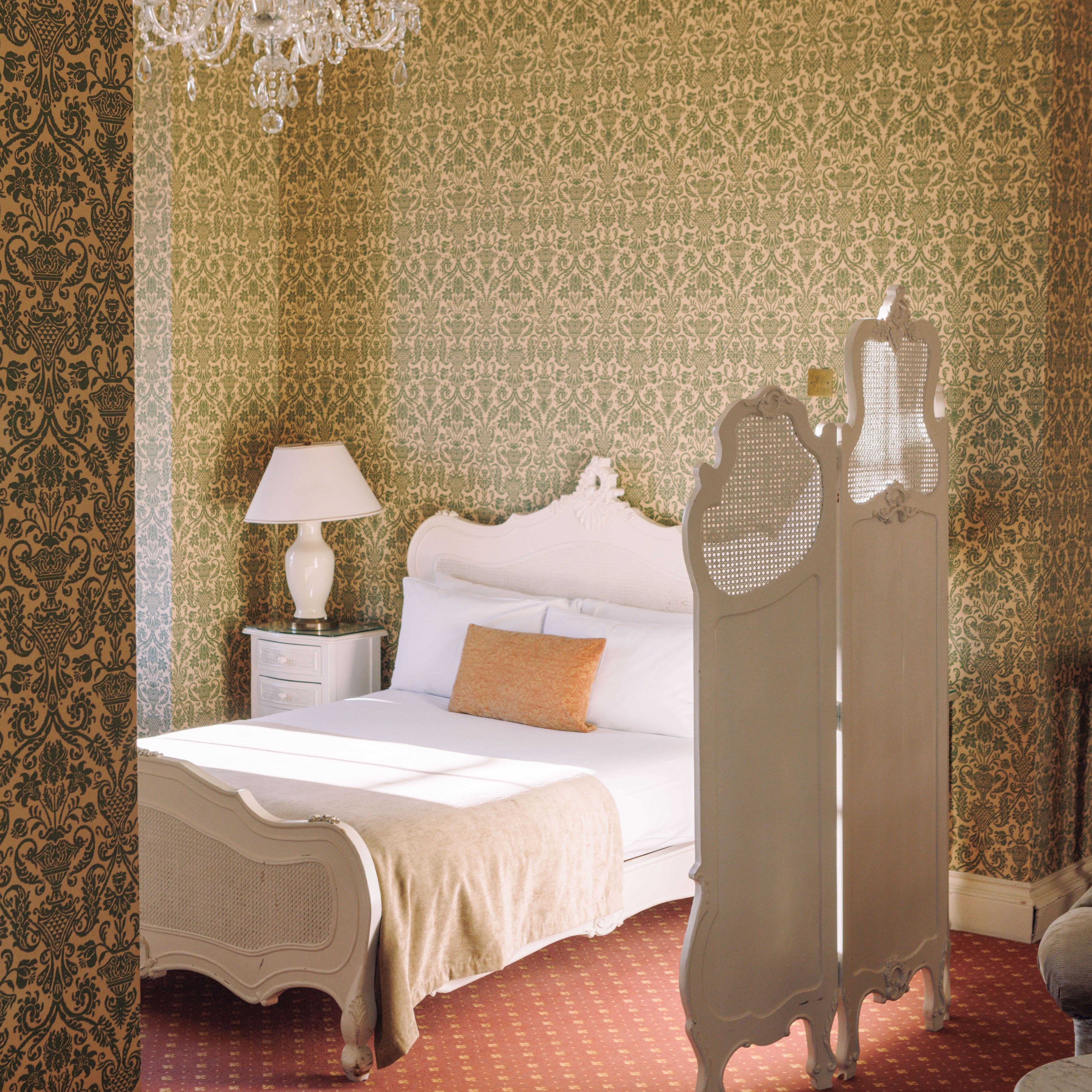 Room 1_Donnington Grove