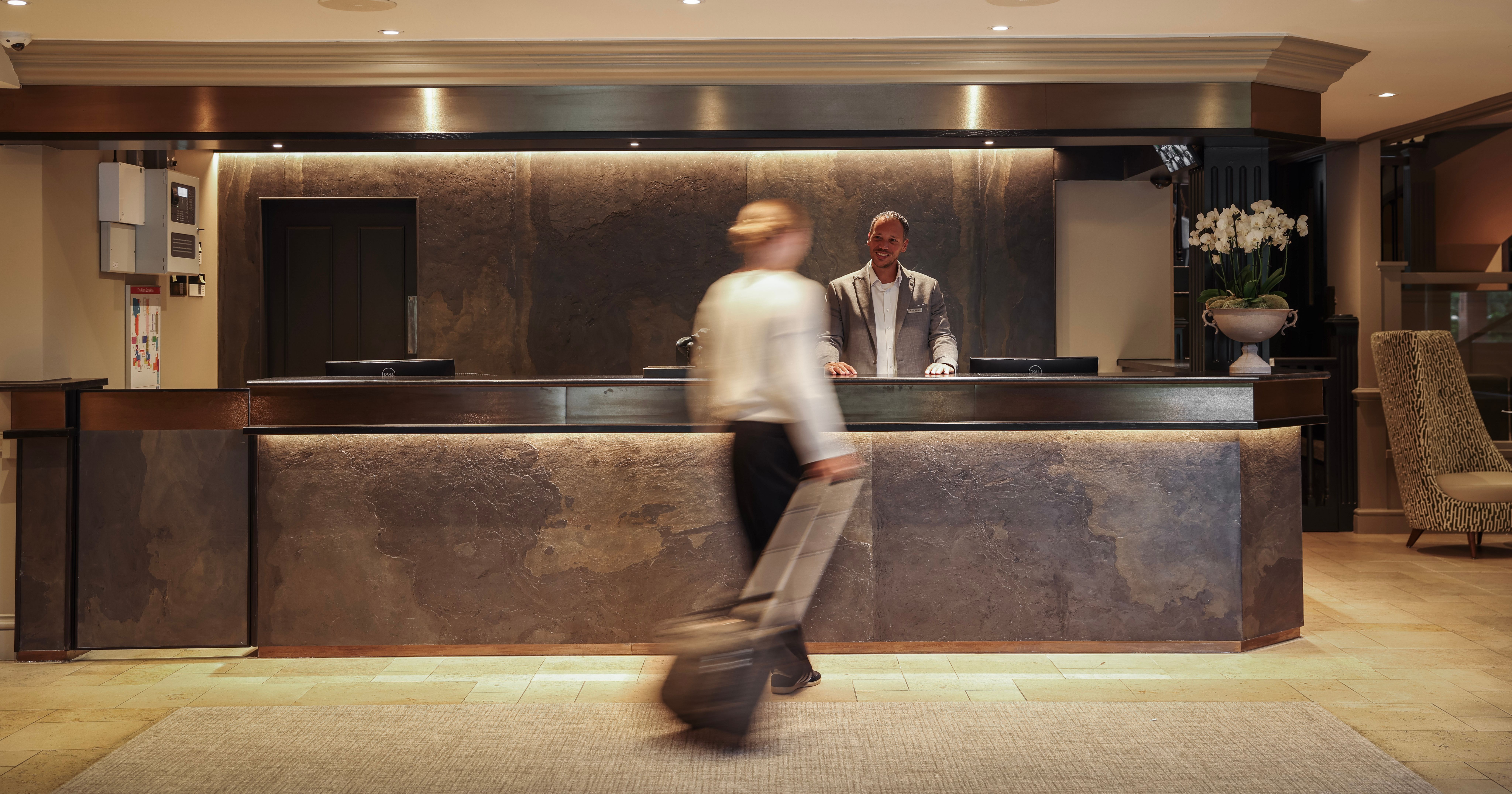 Donnington Valley Golf Club - Image 3