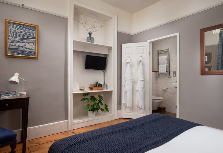 Church View Standard Room Dorset House B&B Lyme Regis