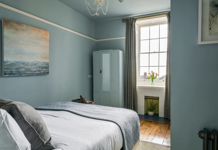 Fossil Standard Room