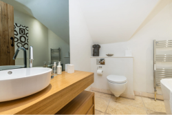 Second family bathroom