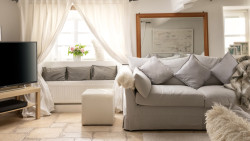 Chestnuts main lounge