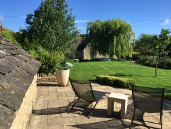 Culls Cottage rear garden