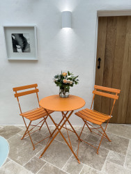 Culls Cottage atrium