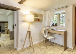 Culls Cottage Snug