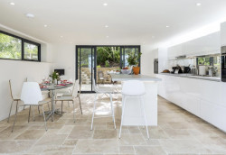 Culls Cottage Kitchen
