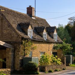 The Chestnuts, Shilton