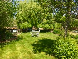Culls Cottage springtime