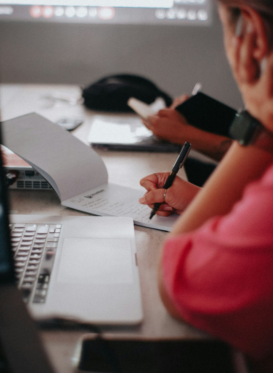 joyce-romero-A9MDv_KhHtM-unsplash