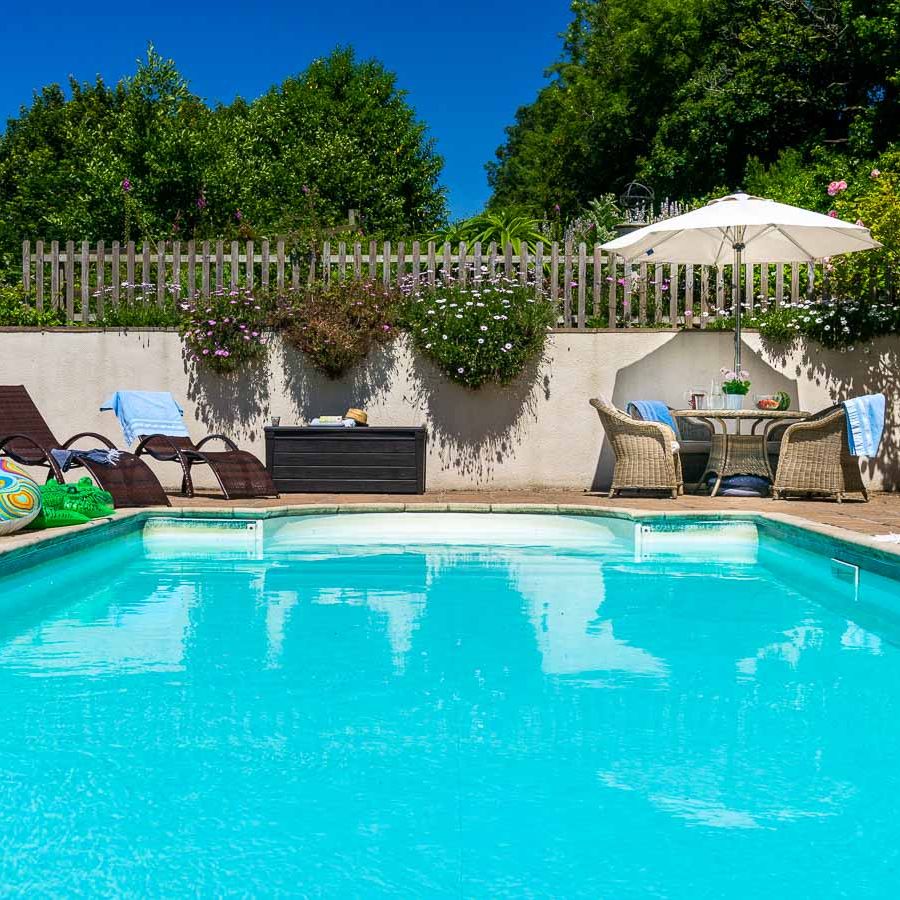 Flear House pool