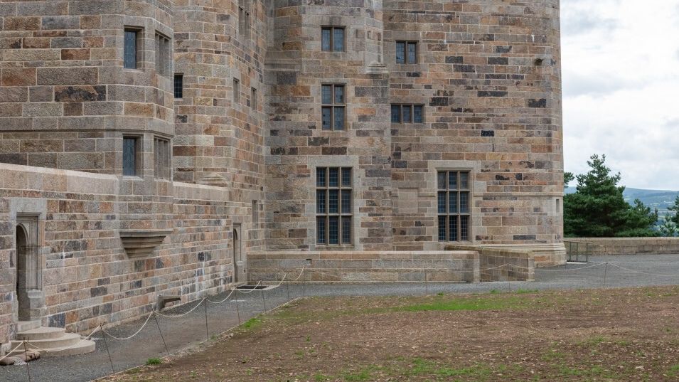 Castle Drogo - Flear Farm Cottages