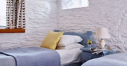 Twin bedroom with two single beds