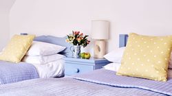 The stables twin bedroom