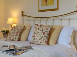 Yellow king size bedroom