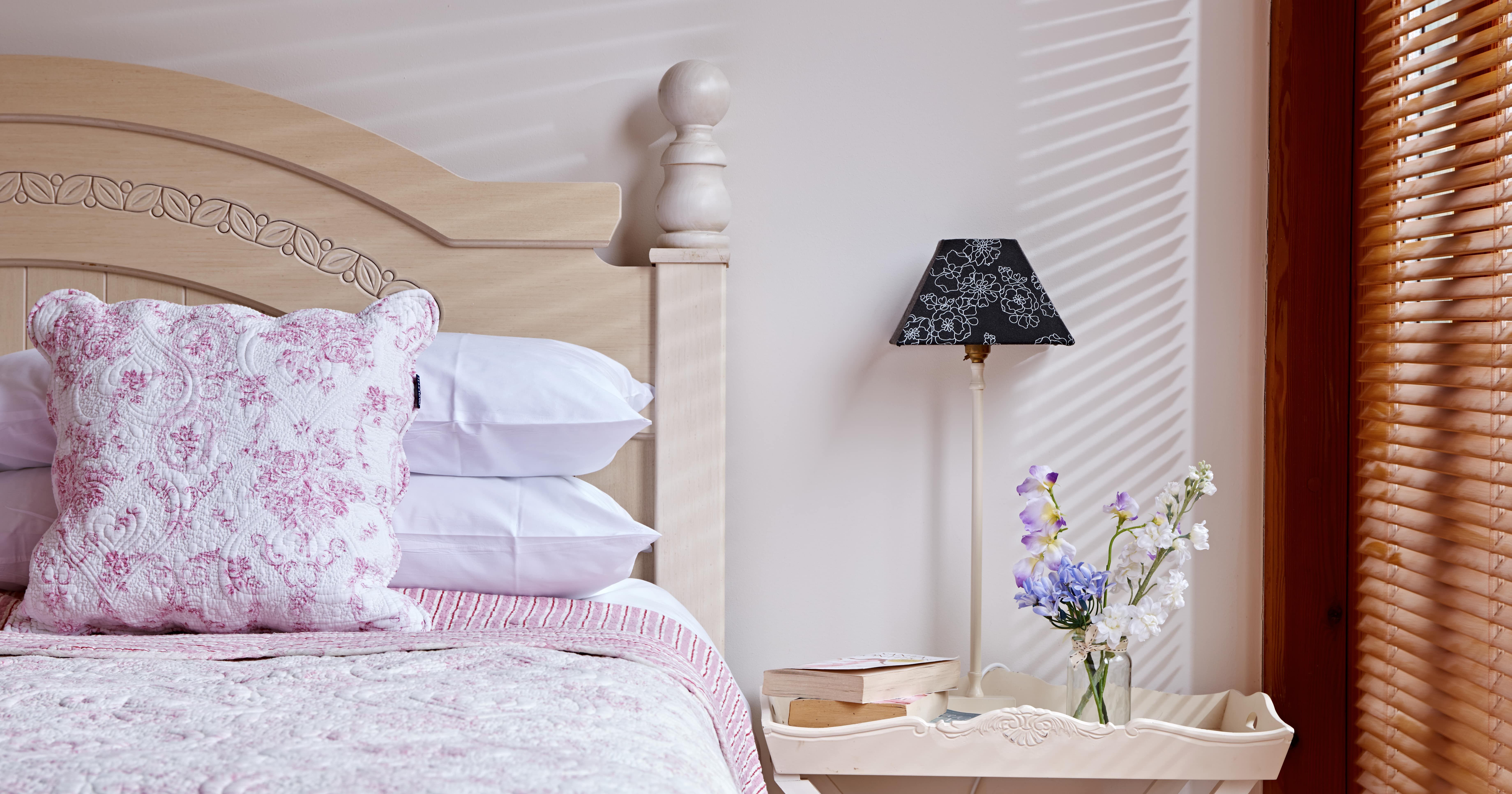 orchard queen room-min