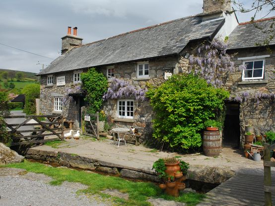 The Rugglestone Inn - Flear Farm Cottages