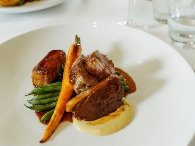 mill end hotel sunday roast