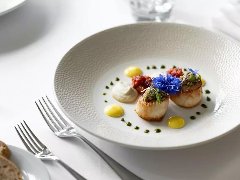 Mill End Hotel starter of scallops