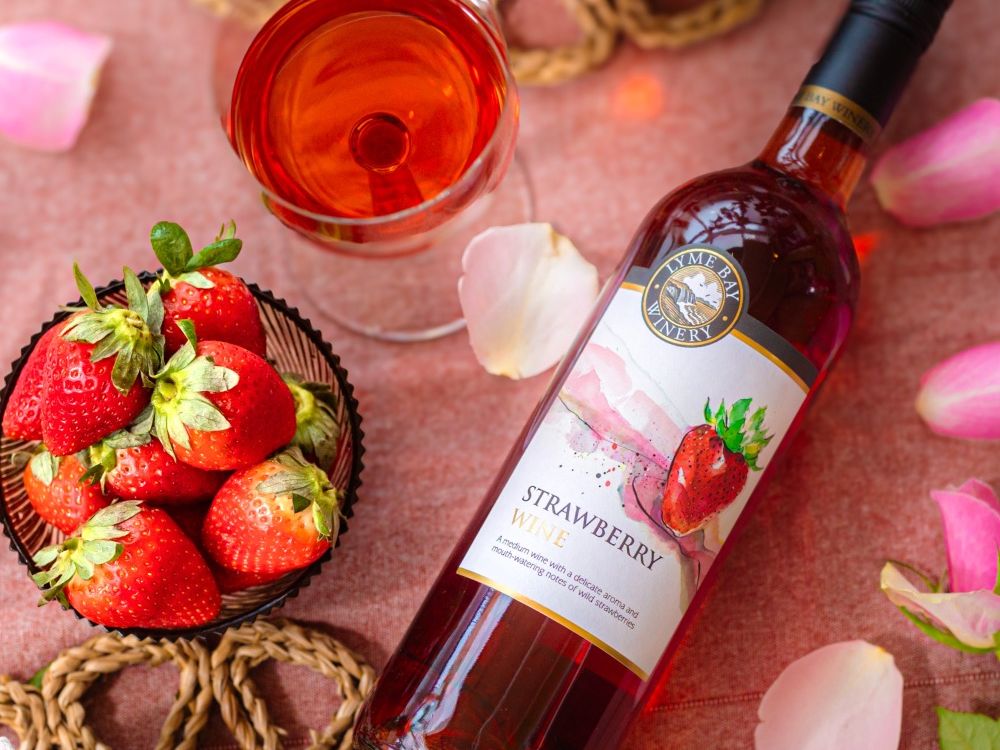 Lyme Bay Strawberry Wine