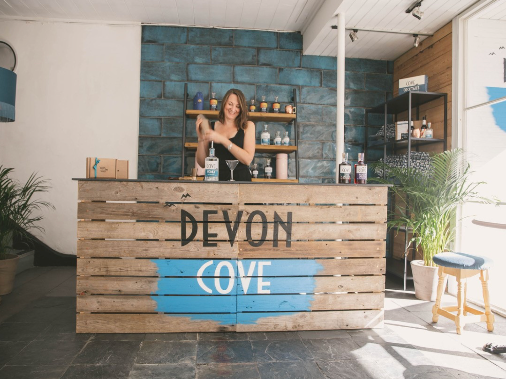Devon Cove Tasting Room