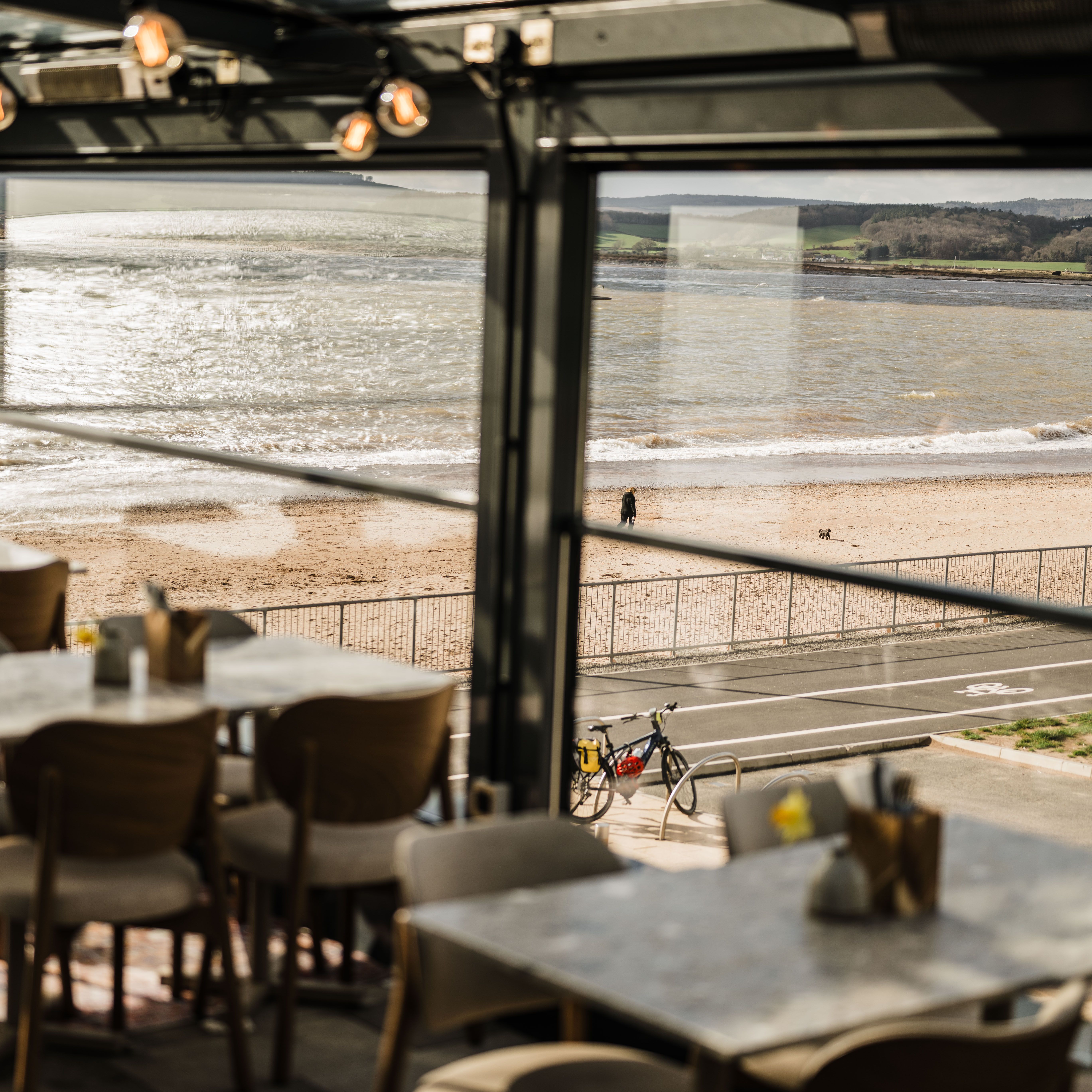 Heydays interior view out