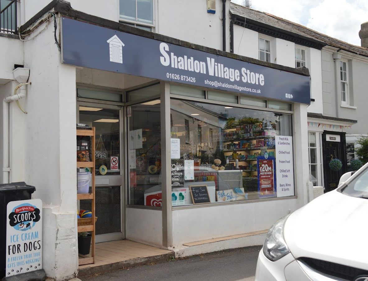 Shaldon Village stores