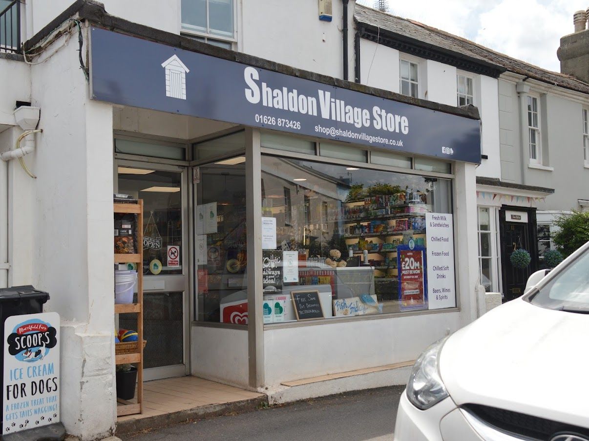Shaldon Village stores